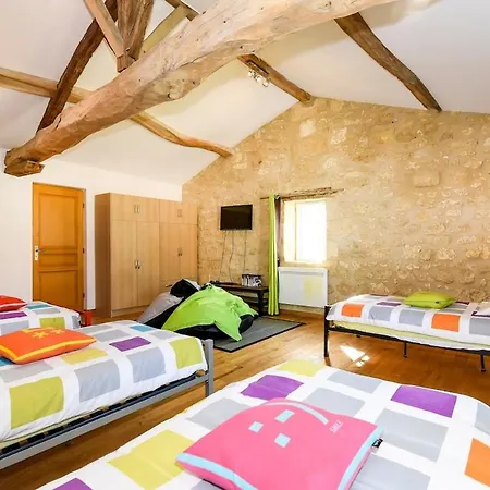 Emilion, Au Milieu Des Vignes *