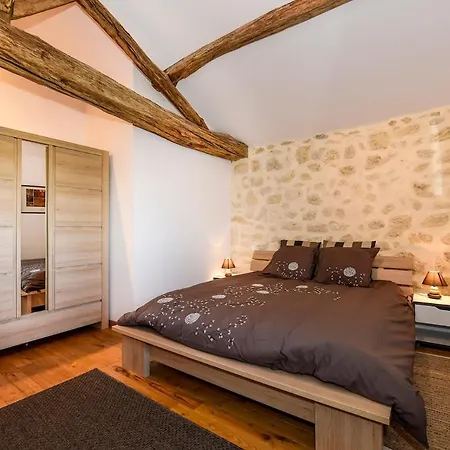 Casa de Férias Emilion, Au Milieu Des Vignes Saint-Sulpice-de-Faleyrens