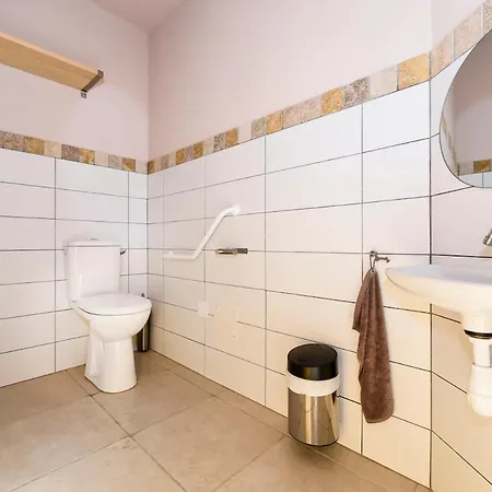 Emilion, Au Milieu Des Vignes * Saint-Sulpice-de-Faleyrens